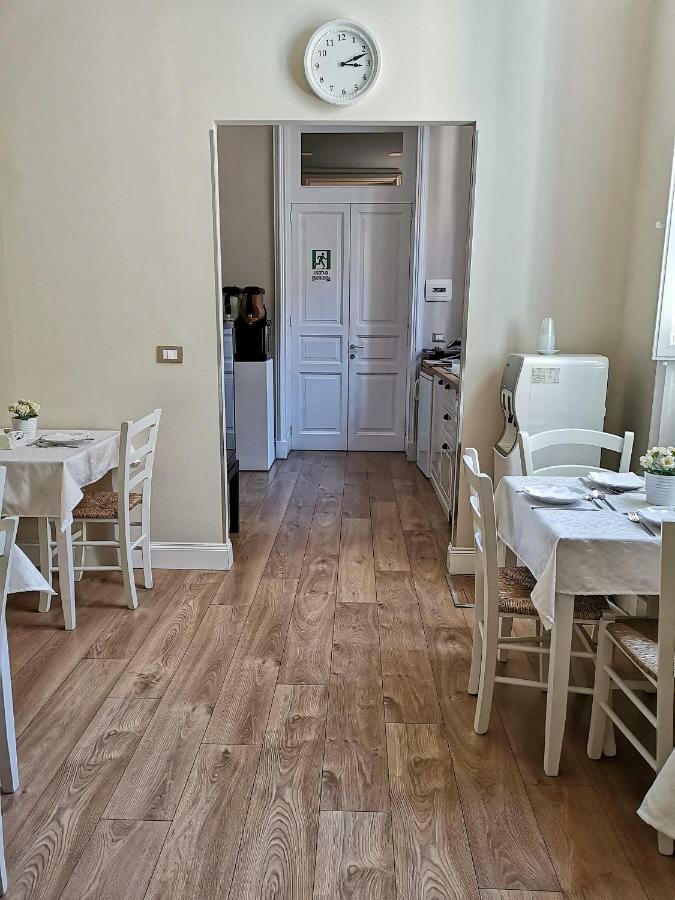 Opera Relais